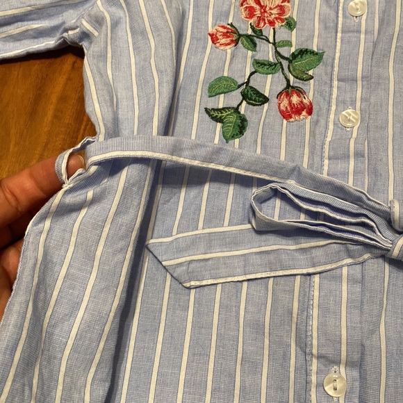 Girl’s Size M (10-12) Striped Tunic Button Down Shirt with Embroidered Flowers - Picture 5 of 5